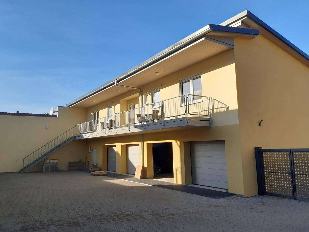 Ganze Wohnung, One-Bedroom Apartment in Flonheim, Kurpfalz