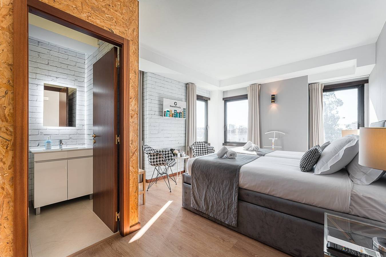 Apartamento inteiro, Guestready - Portfolio Guesthouse - Room 404 in Massarelos, Porto