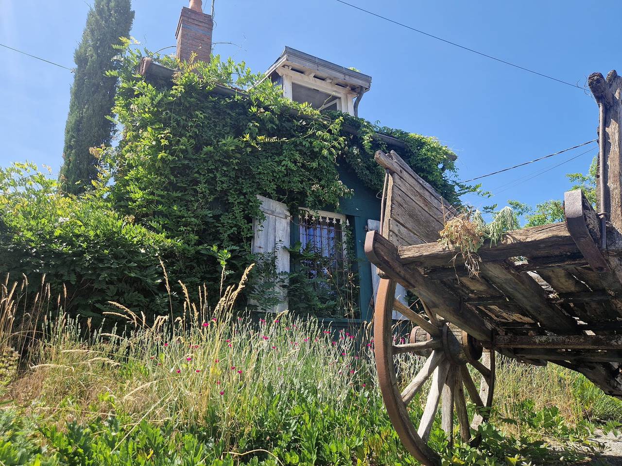 Maison de Vacances 'Chez Poton' avec Terrasse Privée, Jardin Privé et Wi-Fi in Le Grand-Bourg, Région de Guéret