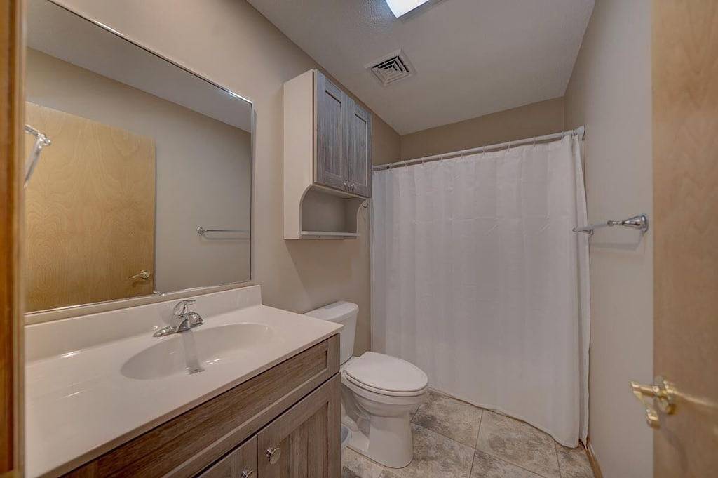 Walk to Beach on Wallenpaupack! in Lake Wallenpaupack