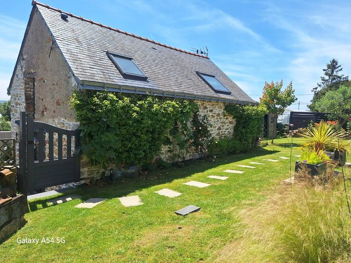 Chambre d’hôte pour 3 personnes, avec jardin dans les Pays de la Loire - 2