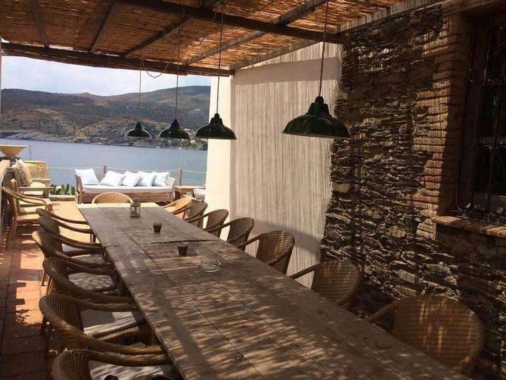Villa voor 30 personen, with Balkon and Terras as well as Tuin and Zwembad in Cadaques