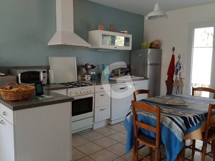 Location de vacances pour 6 personnes, avec terrasse dans Plage Sainte-Anne - 2