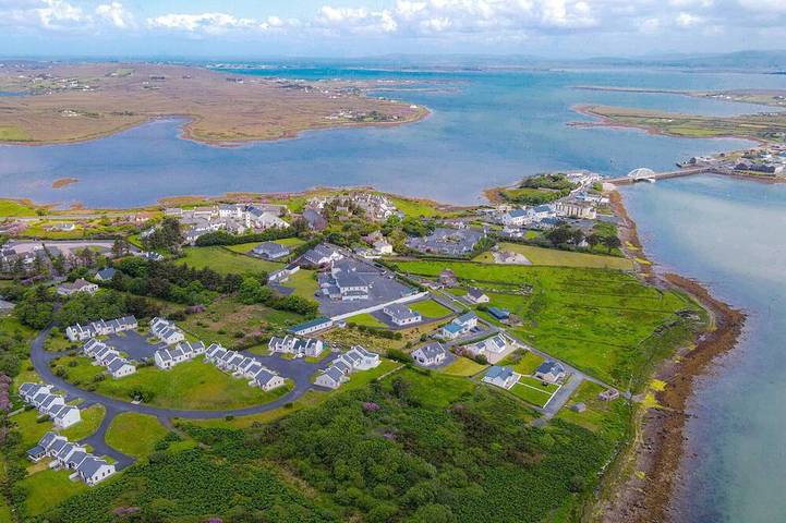 Holiday rental for 5 people, with garden in Achill Island