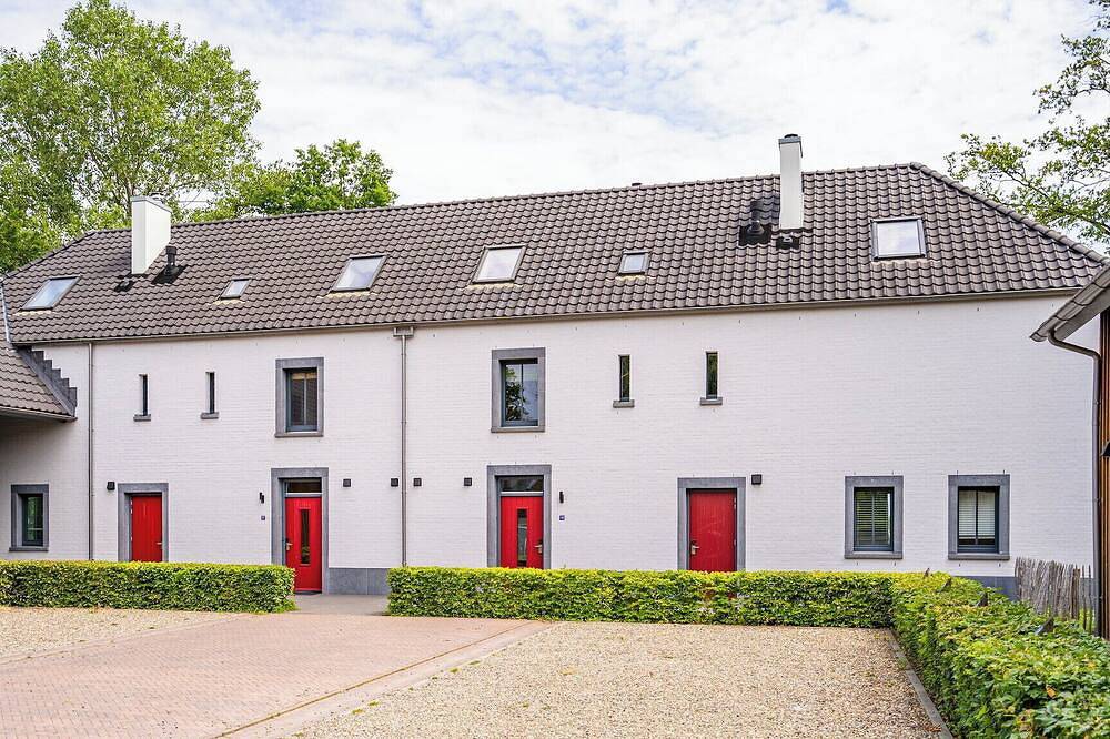 Comfort house - 7 bedrooms / 4 bathrooms in Maastricht, Limburg (Olanda)
