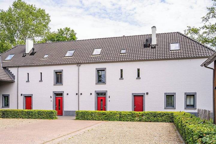 Gîte pour 14 personnes, avec jardin et terrasse
