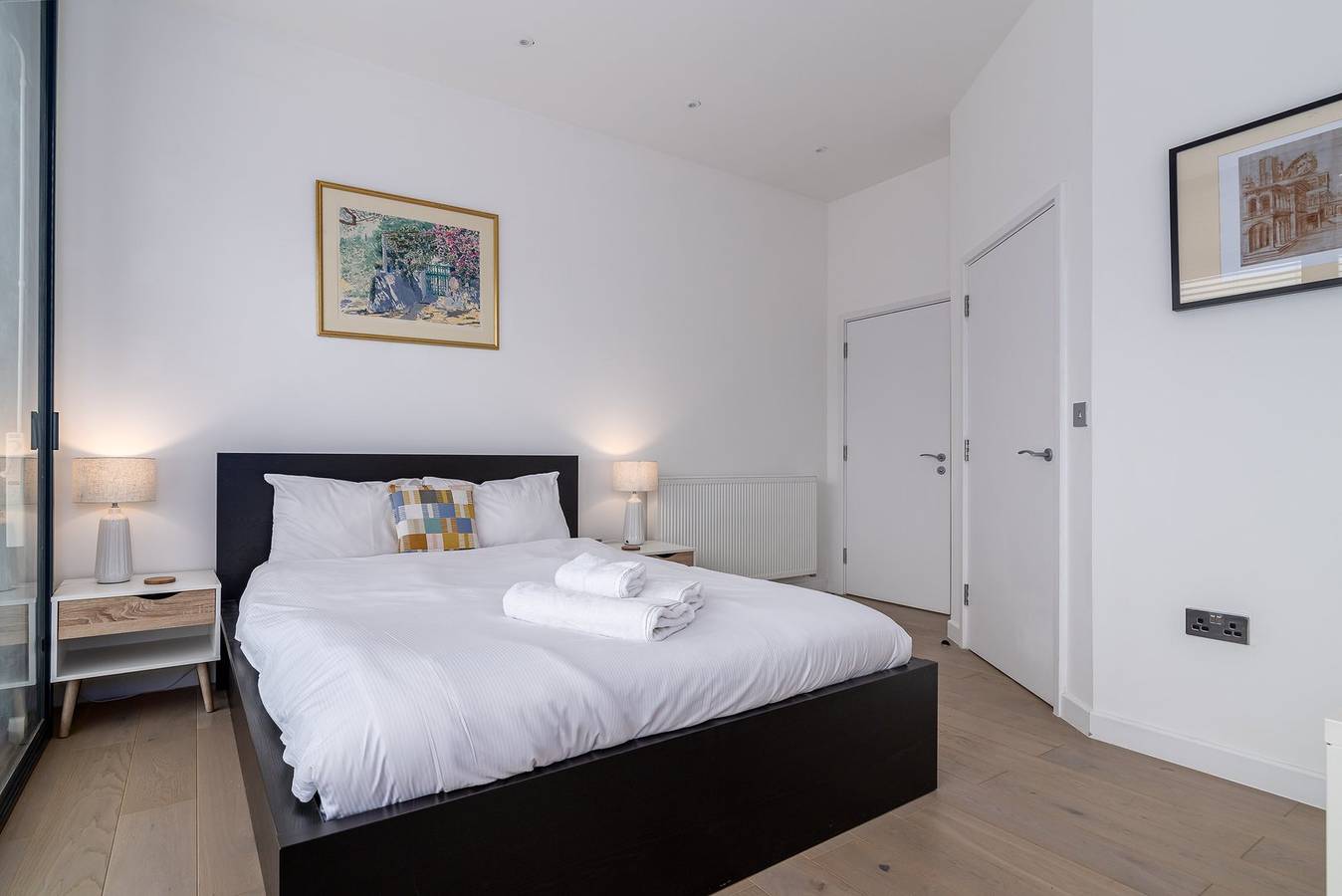 Ganze Wohnung, Ferienwohnung für 4 Personen mit Balkon in Hackney, London