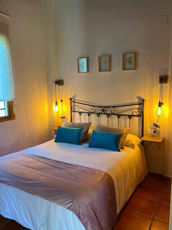 Casa de vacaciones para 7 personas, con piscina y jardín además de vistas al lago y vistas en Sierra de Hornachuelos - 4