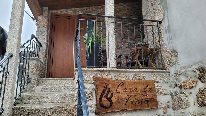 Location de vacances pour 4 personnes, avec vue et balcon dans Castro Daire - 2