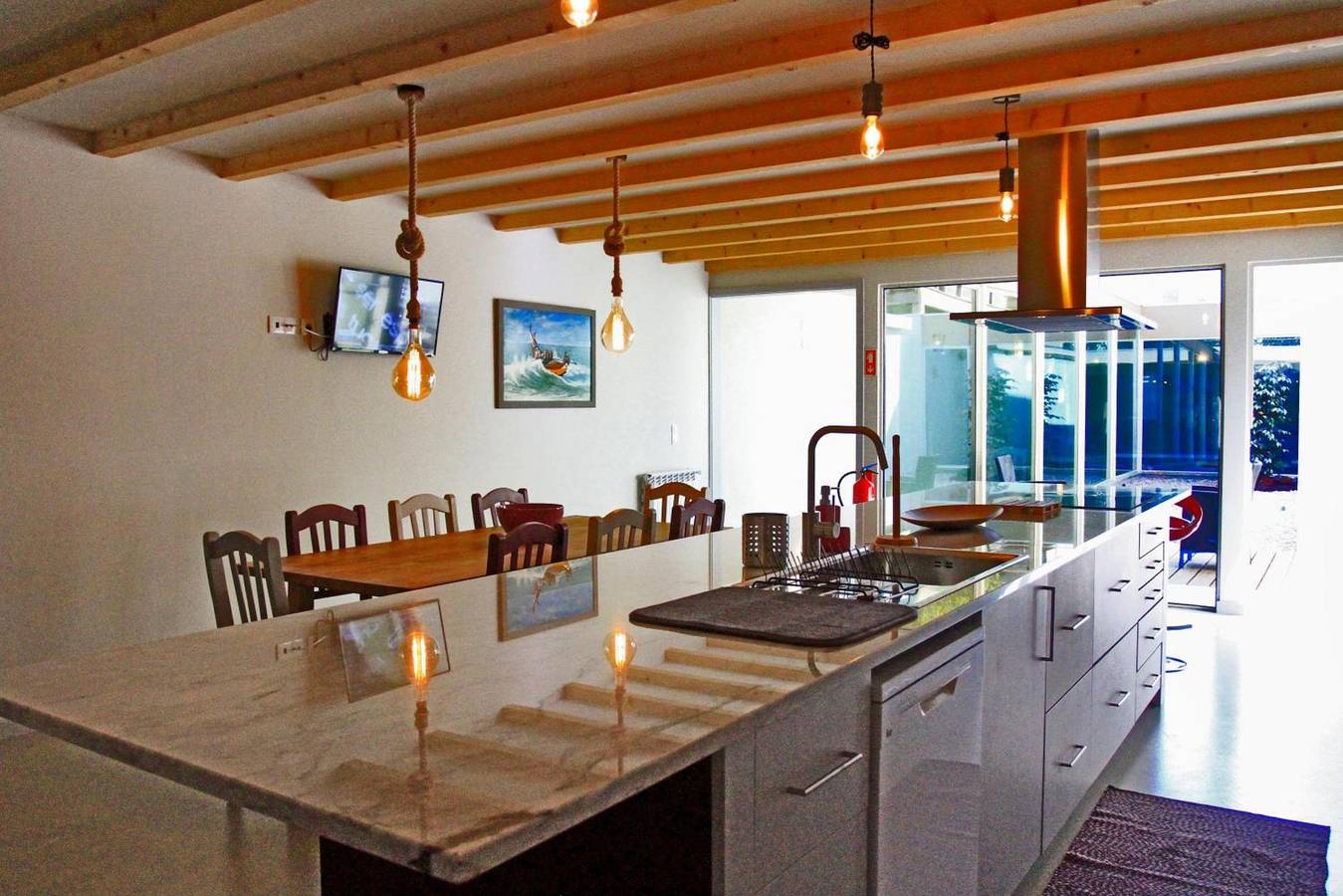 Holiday Home 'Casa Do Cais' with Sea View, Wi-Fi and Air Conditioning in Ria de Aveiro, Torreira