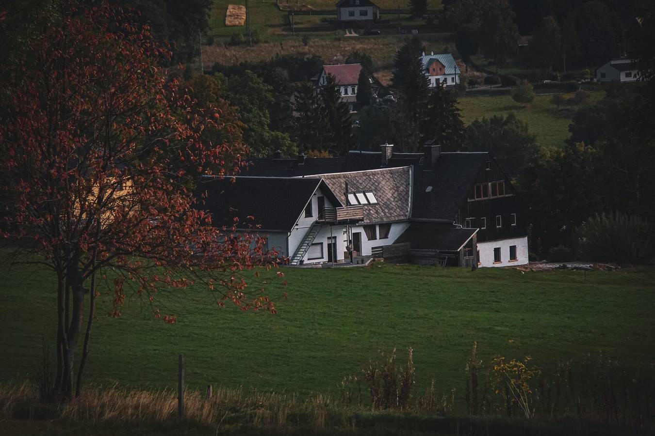 Ganze Wohnung, Ferienwohnung 'Bärenstein - Pano-Blick 1' mit Bergblick, Balkon und Wi-Fi in Bärenstein, Erzgebirge