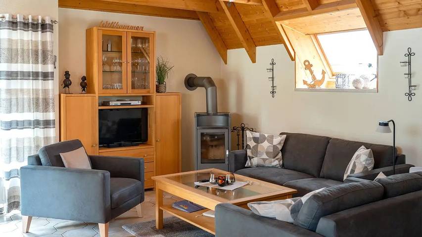 Ferienhaus für 6 Personen, mit Terrasse und Garten in Wremen