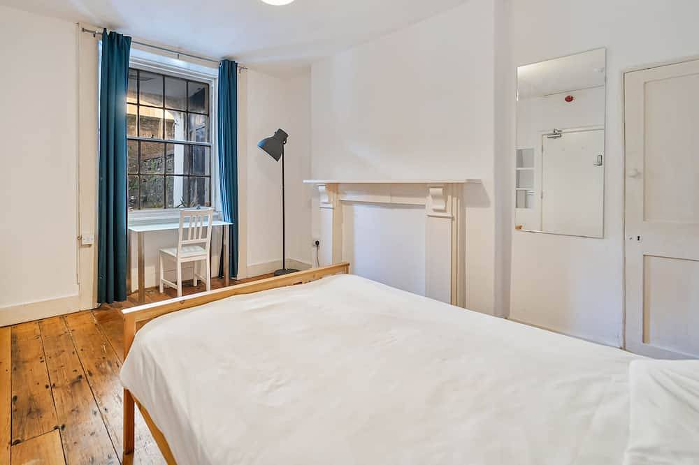 Groß-Doppelzimmer-Gemeinsames Badezimmer in Bristol, Südwestengland