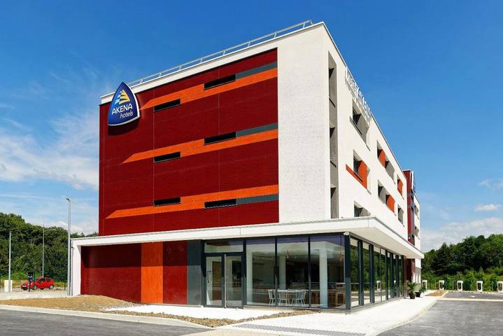 Hôtel pour 4 personnes, avec terrasse dans Vaux-les-Prés