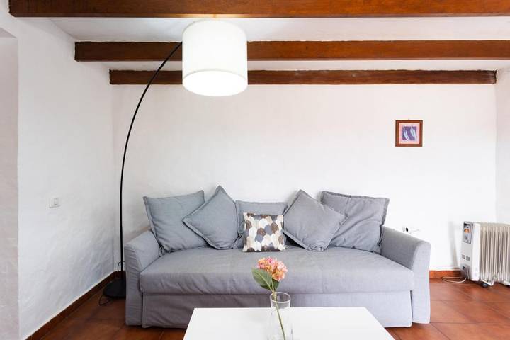 Casa rural para 4 personas, con vistas además de terraza y jardín en El Pinar de El Hierro - 4