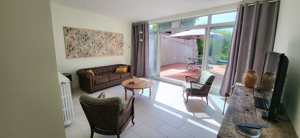 Gîte pour 6 personnes, avec jardin et terrasse, animaux acceptés à Entrains-sur-Nohain