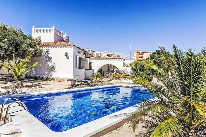 Ferienhaus für 5 Personen, mit Pool und Garten in Miami Playa