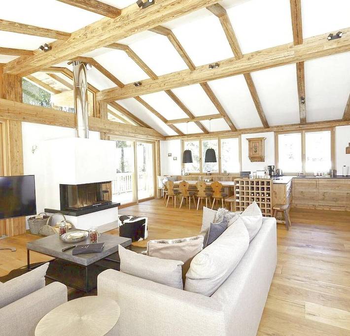 Ferienhaus für 12 Personen, mit Balkon und Terrasse sowie Sauna und Ausblick in Ellmau