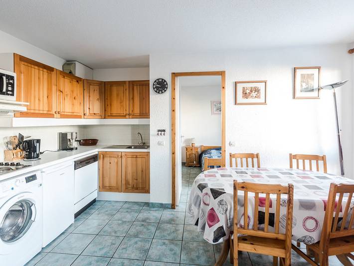 Appartement entier, Appartement 2 pièces à 1min des pistes, balcon, casier à skis, parking gratuit, ménage inclus in Bellentre, La Plagne-Tarentaise