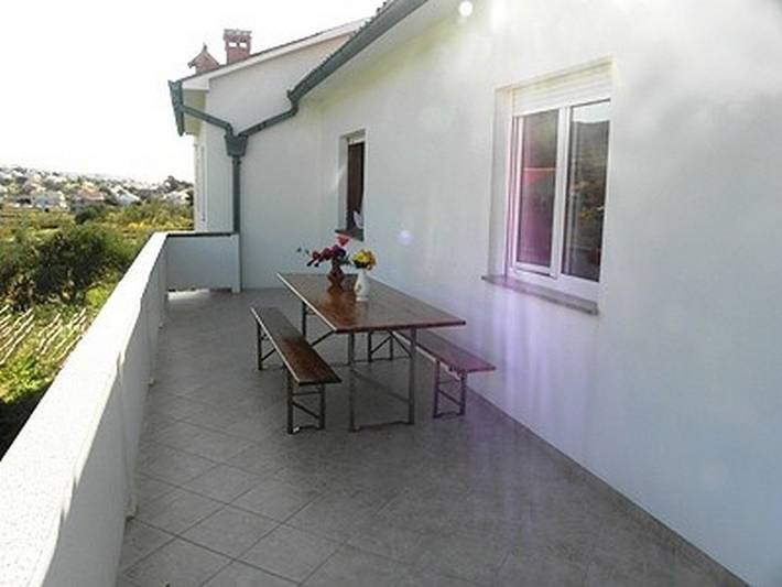 Ferienwohnung für 6 Personen, mit Balkon/Terrasse, mit Haustier auf Rab