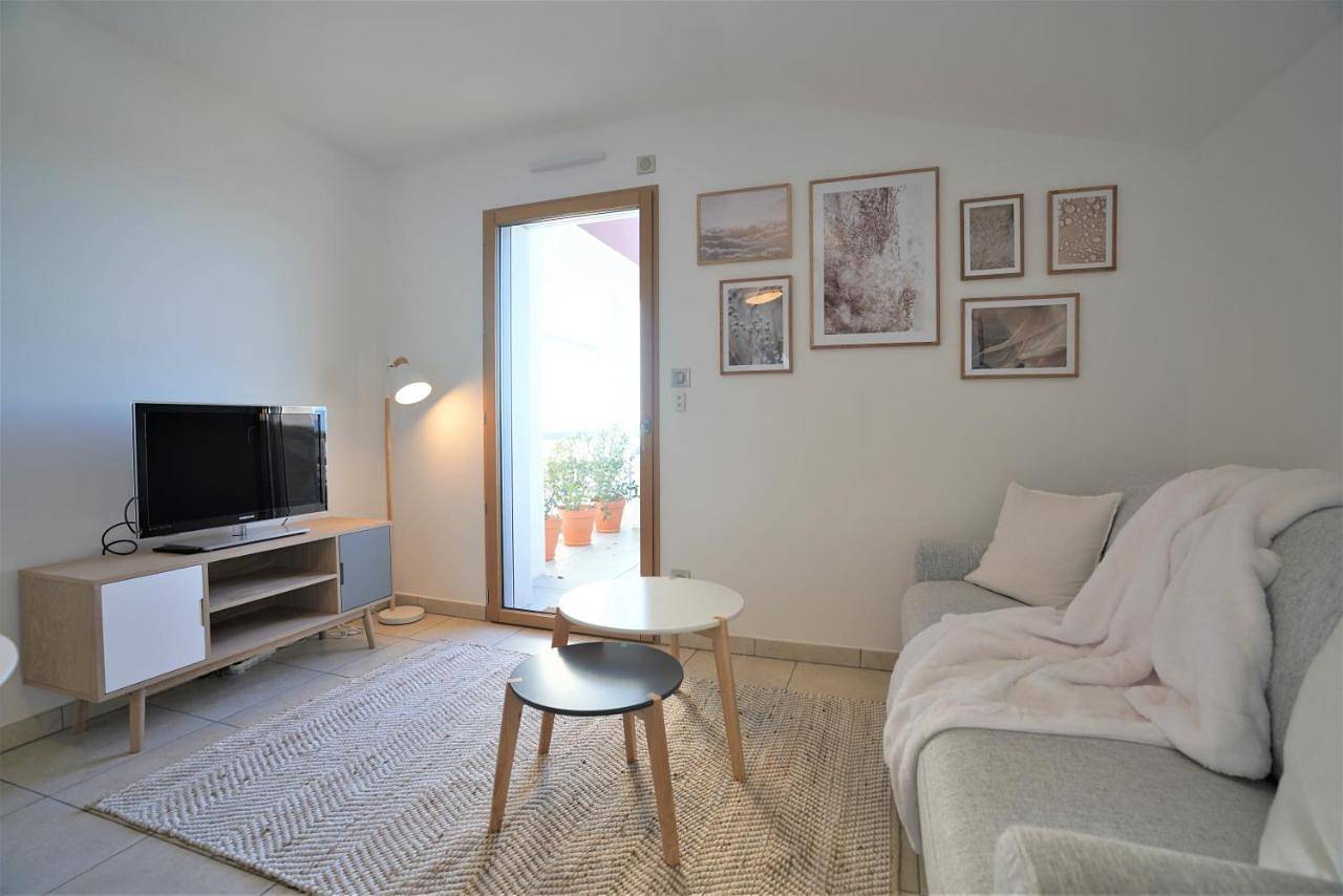 Appartement entier, One-Bedroom Apartment in Cruseilles, Région de Saint-Julien-en-Genevois