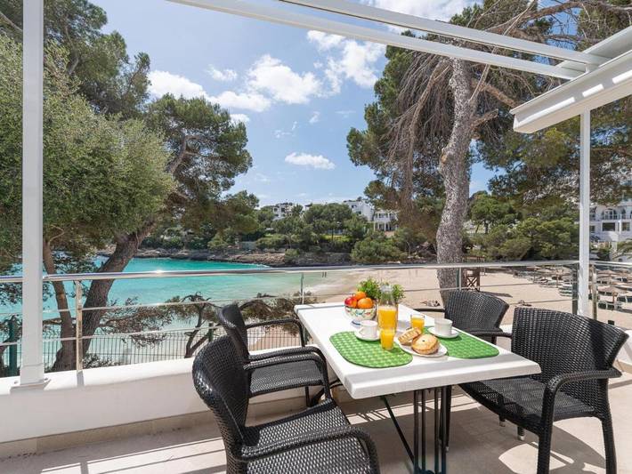 Bungalow voor 4 personen, met Terras en Zwembad in Cala d'Or