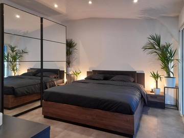 Maison d’hôte pour 2 personnes, avec piscine ainsi que jardin et vue à Saint-Médard-en-Jalles
