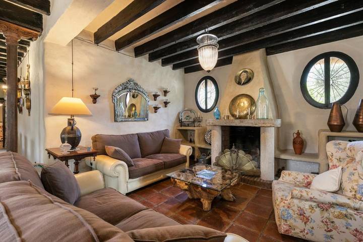 Casa rural para 10 personas, con Terraza y Jardín además de Piscina y Vistas en Villanueva Mesía - 4