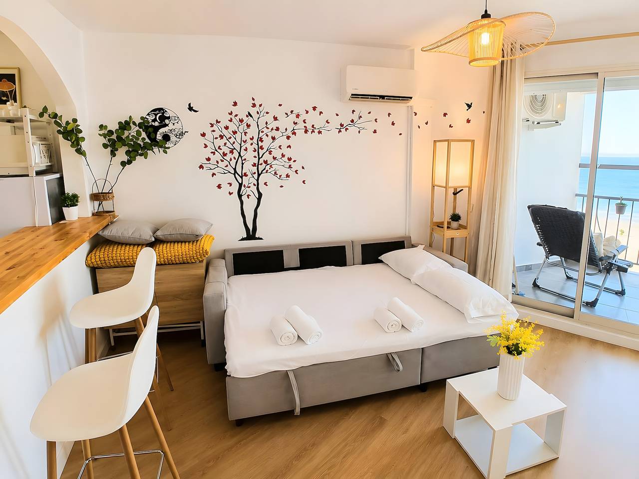 Appartement entier, Appartement « Front Beach Empuriabrava » avec vue mer, Wi-Fi et climatisation in Platja d'Empuriabrava, Empuriabrava