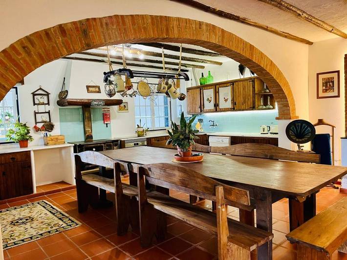 Location de vacances pour 5 personnes, avec piscine et jardin ainsi que vue et vue sur le lac, animaux acceptés dans Avis - 3