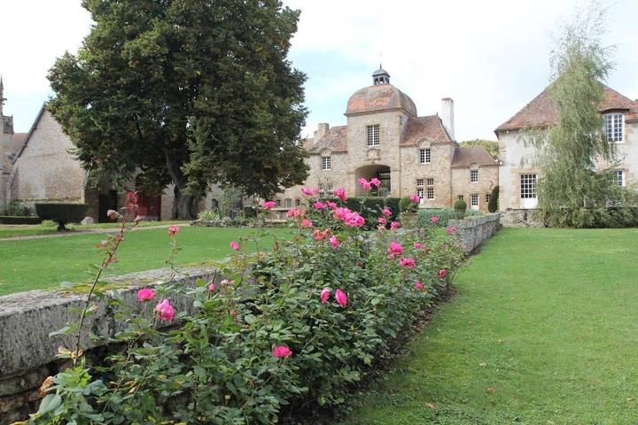 Location de vacances pour 3 personnes, avec vue ainsi que jardin et terrasse, animaux acceptés à Souvigny - 4