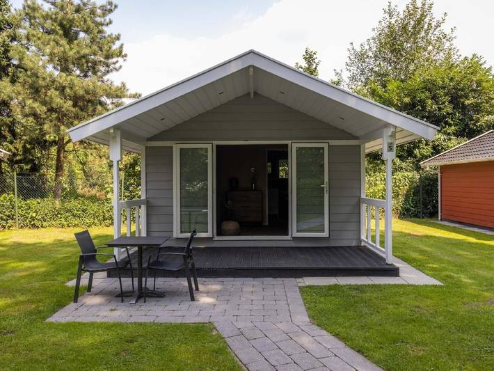 Chalet für 3 Personen, mit Pool und Terrasse, mit Haustier - 1