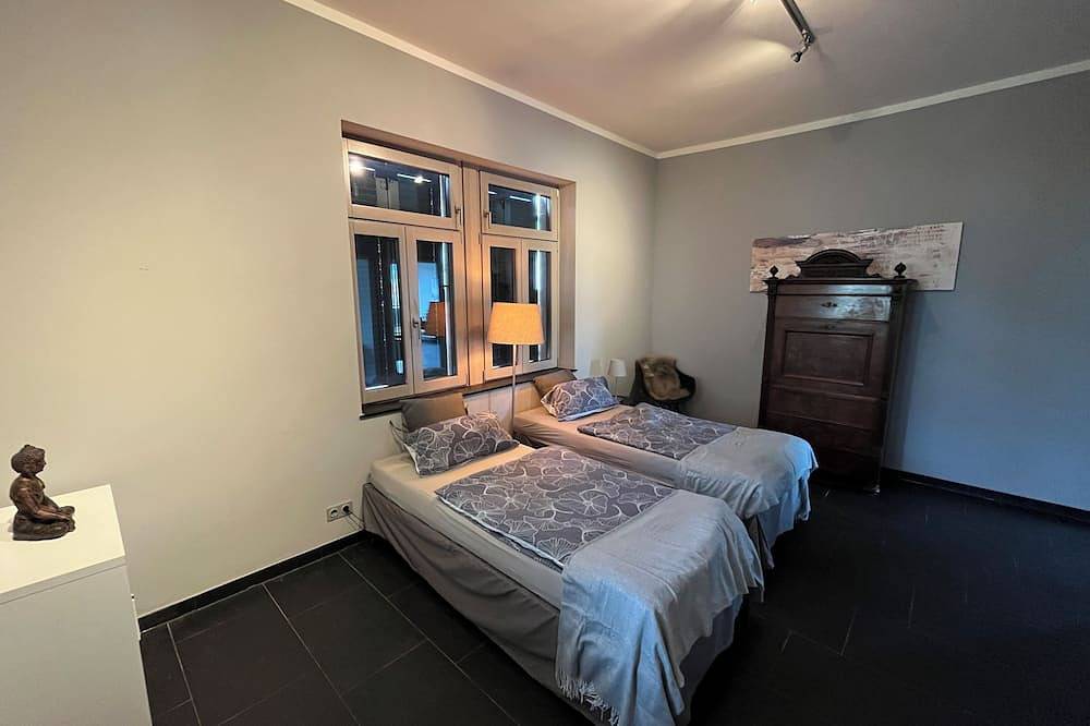 Ganze Wohnung, Traumhafte Wohnung mit Neckarblick und Balkon in Eberbach, Kurpfalz