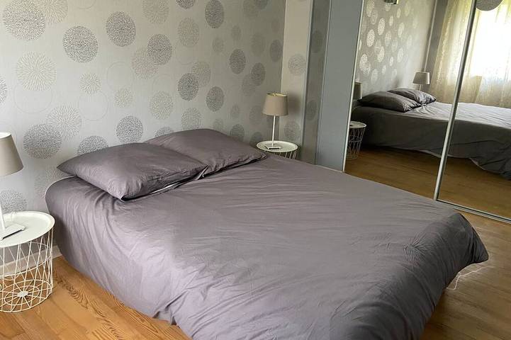 Location de vacances pour 12 personnes, avec Balcon et Jardin à Saint-Martin-de-la-Porte - 3