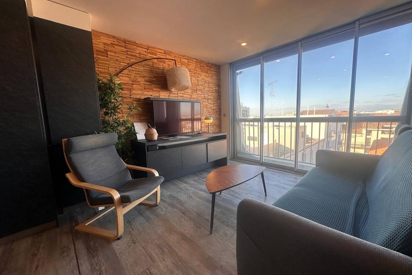 Ganze Wohnung, Les Pieds Dans L'Eau - Appartement moderne à 50 m plage – Le Grau-du-Roi in Port Camargue, Le Grau-du-Roi