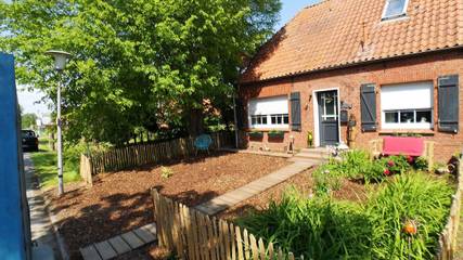Ferienhaus für 2 Personen, mit Garten und Terrasse, kinderfreundlich in Hamswehrum