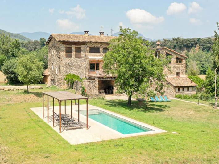 Apartamento de vacaciones para 20 personas, con jardín además de piscina y terraza - 1