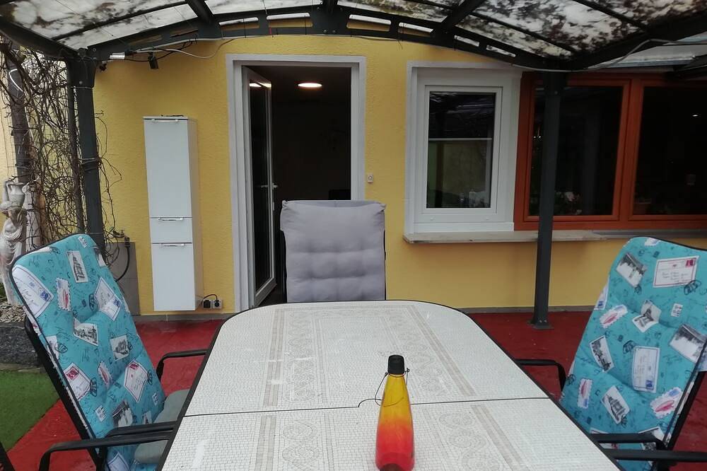 Ganze Wohnung, 1 bedroom apartment in vohenstrauãÿ in Vohenstrauß, Naturpark Nördlicher Oberpfälzer Wald
