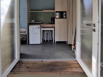 Camping pour 4 Personnes dans Challes-les-Eaux, Savoie, Photo 4