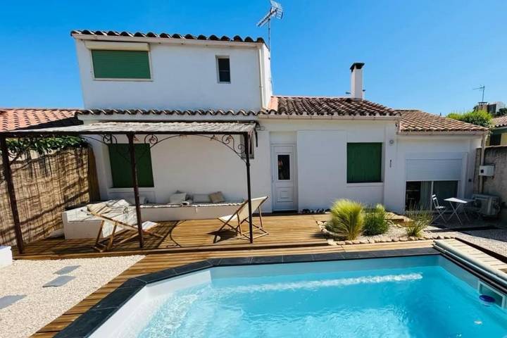 Location de vacances pour 8 personnes, avec jardin et piscine à Velaux - 2