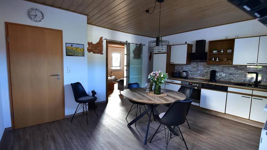 Ferienwohnung für 2 Personen, mit Terrasse in Busenberg