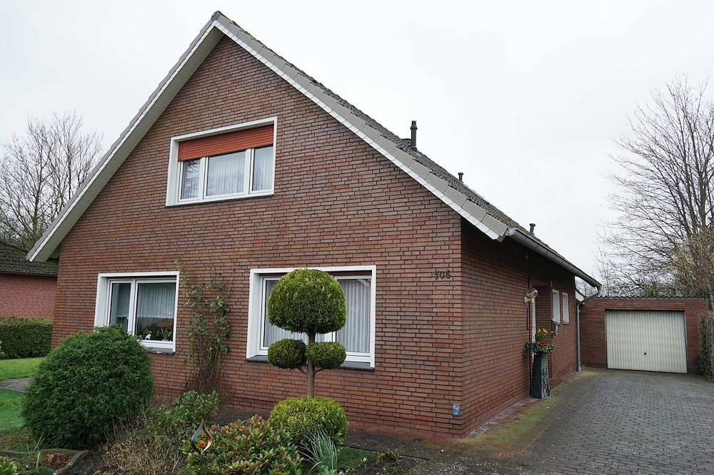 Ganze Wohnung, Ferienwohnung Berta 25508 - Ferienwohnung Berta, 25508 in Weener, Nordseeküste