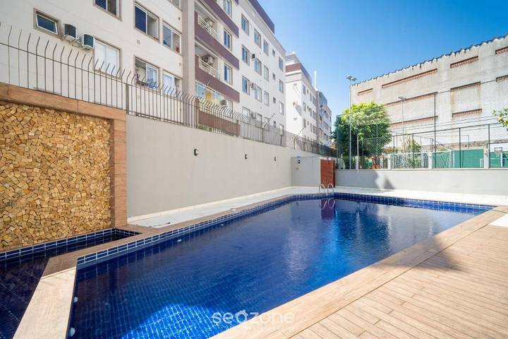 Casas e apartamentos de temporada para 2 pessoas, com balcão e piscina em Capoeiras