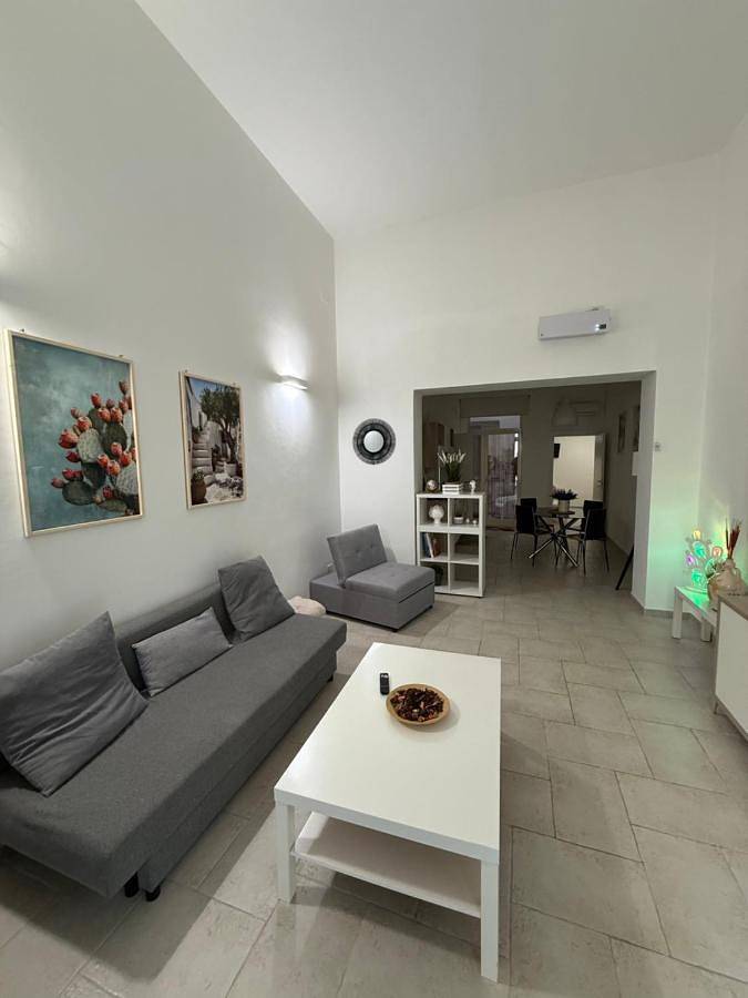 Ferienwohnung für 5 Personen, mit Whirlpool in Brindisi