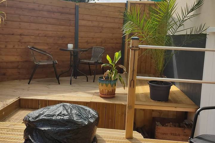 Gîte pour 3 personnes, avec Jacuzzi ainsi que Terrasse et Sauna à Cormelles-le-Royal