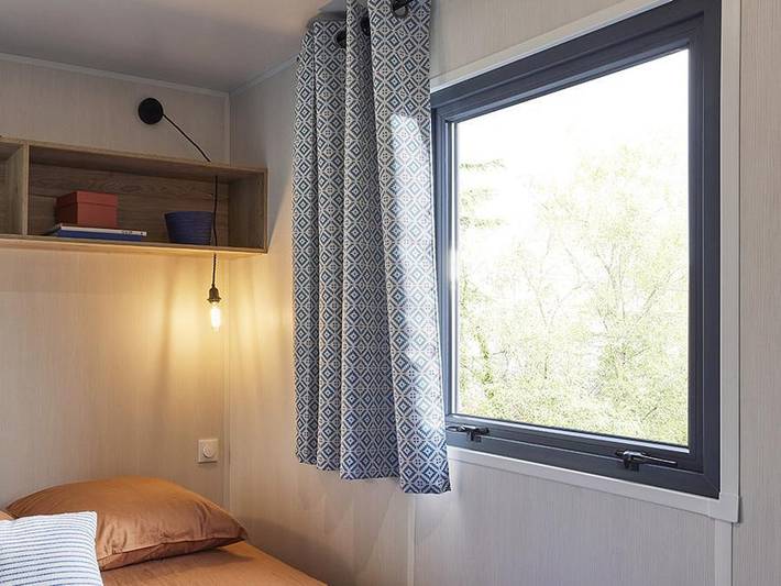 Camping Domaine de l'Epinette - Stacaravan 4 personen - 20m² cabine in Châtillon (Jura), Jura Francais