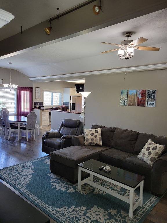 Vacation rental for 6 people, with balcony in Omaha