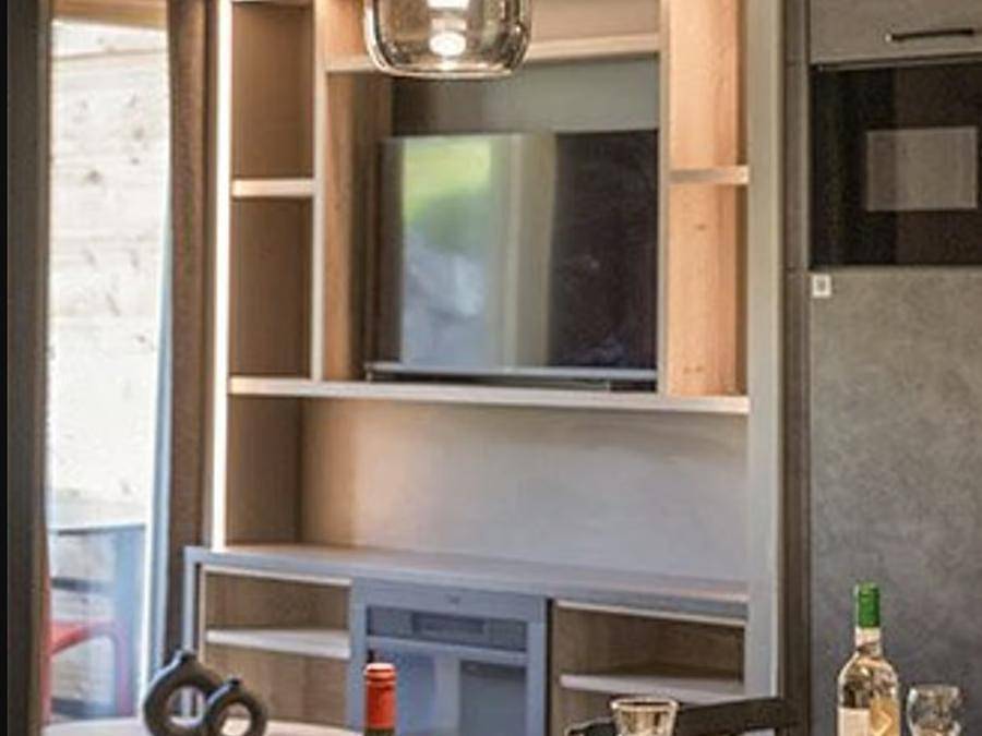 Résidence Club Mmv Le Silvana - Appartement 8 personnes - 4 pièces 8 pers. in Station de Risoul, Risoul