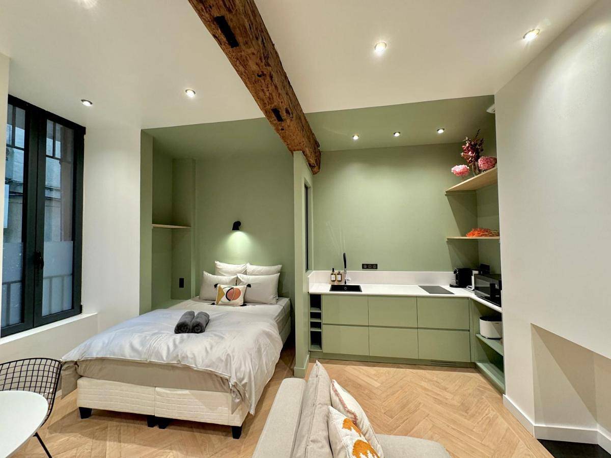 Appartement entier, One-Bedroom Apartment in Bergerac, Périgord Pourpre