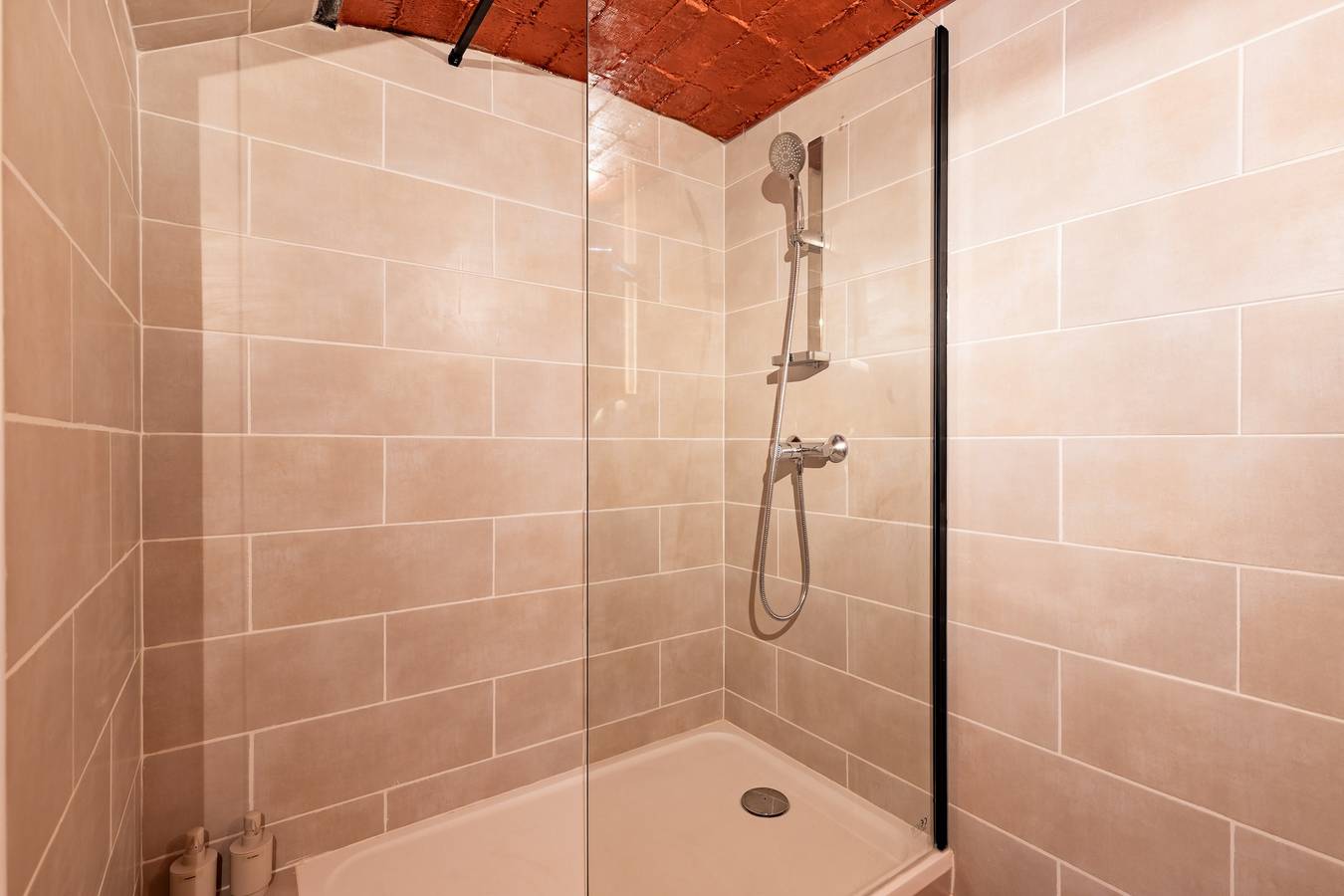 Appartement entier, Le Resticas - Triplex climatisé in Rustiques, Région de Carcassonne